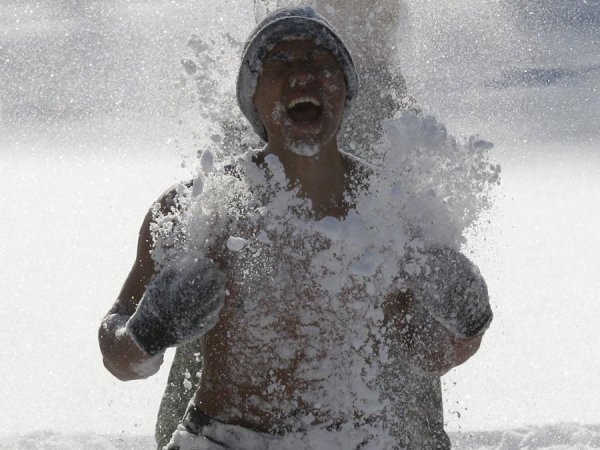 Обтирание снегом