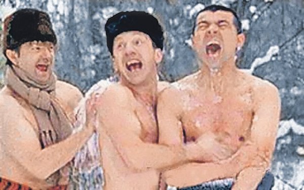 Джентльмены удачи обтирание снегом