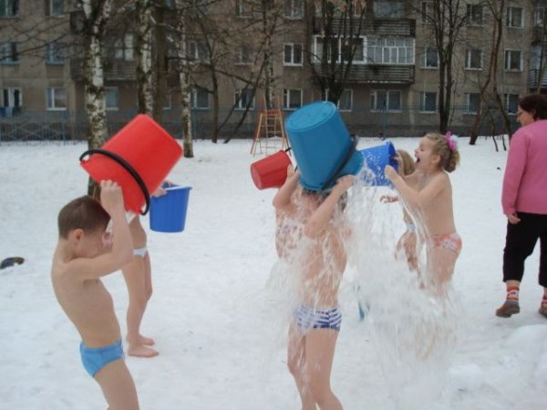 Обливание в детском саду