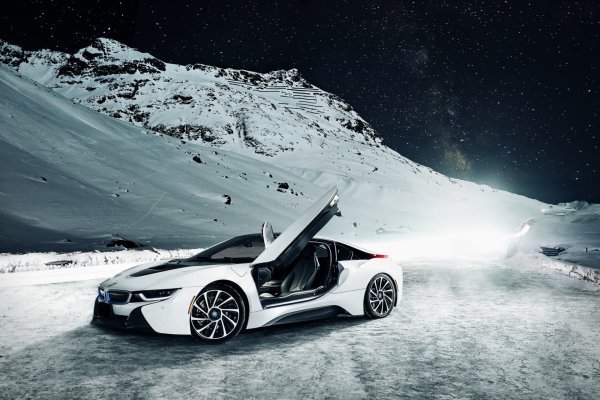 BMW i8 белая HD