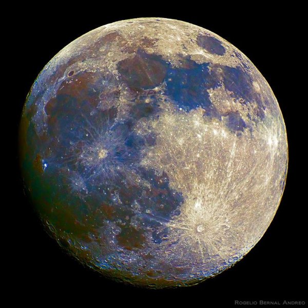 Луна Спутник