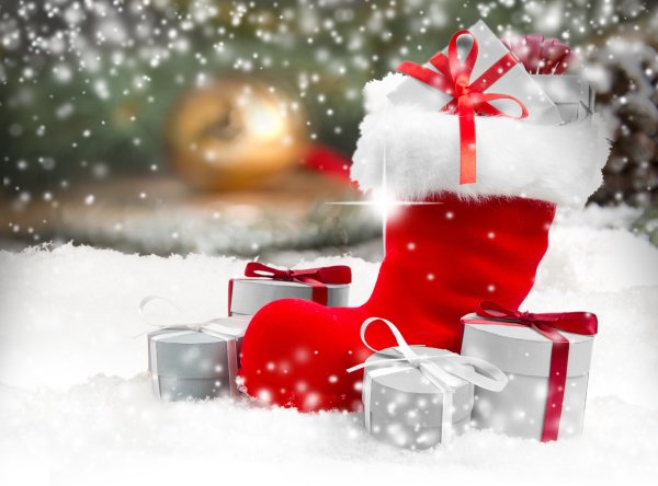 Зима новый год подарки