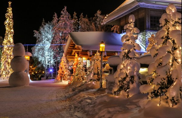 Деревня Санта Флоби Джубили Холл