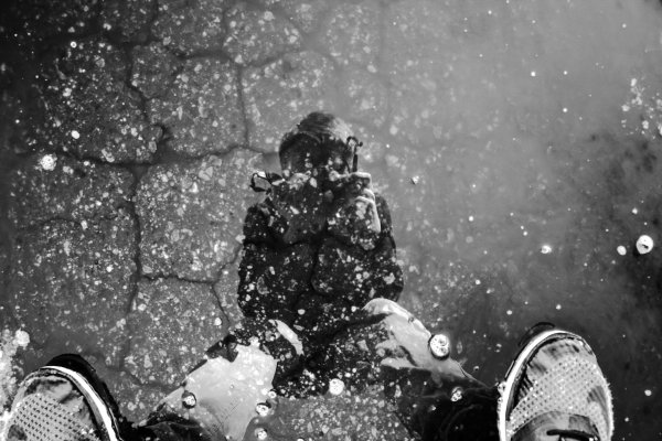 Зимняя фотосессия черно белая