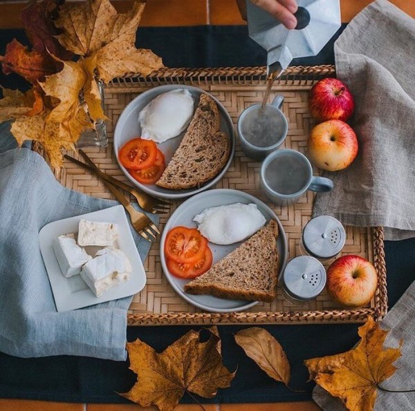 Уютный осенний завтрак