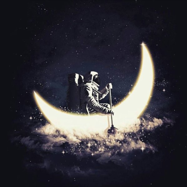 Человек на полумесяце арт