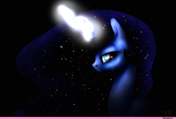 МЛП принцесса Луна плачет