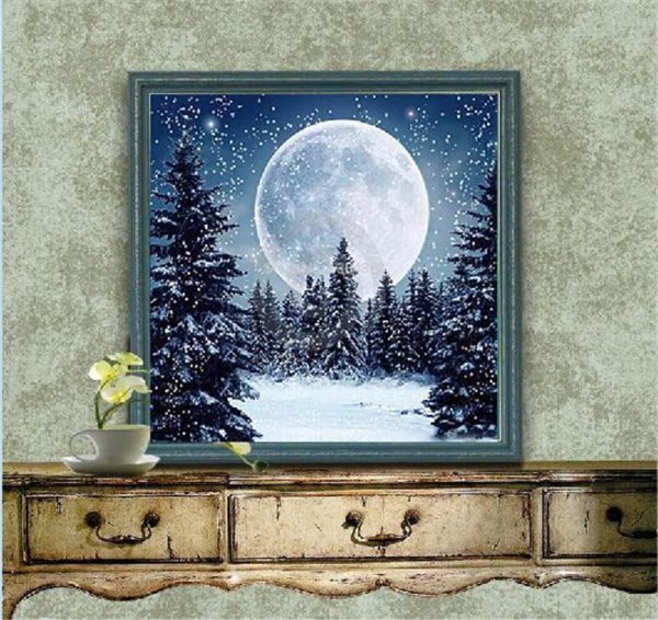 Вышивка зимняя Луна