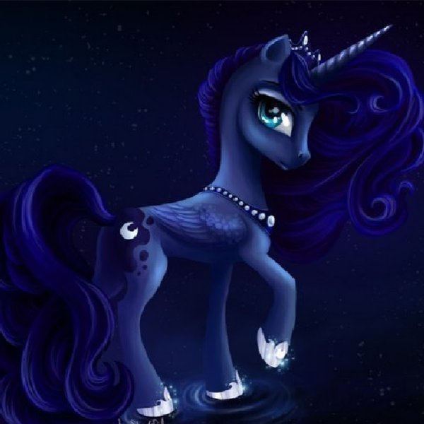 Принцесса Луна красивая