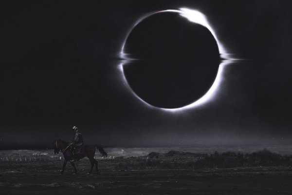 Темная Луна