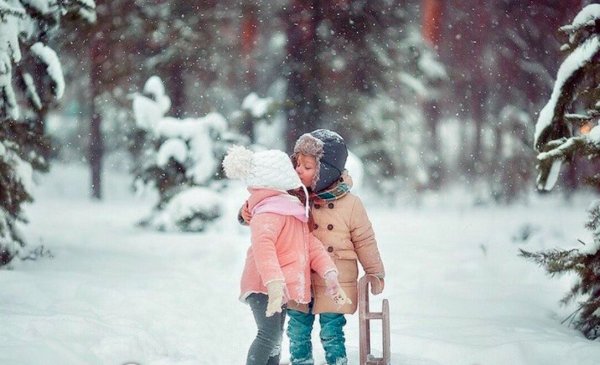 Зимняя прогулочная фотосессия