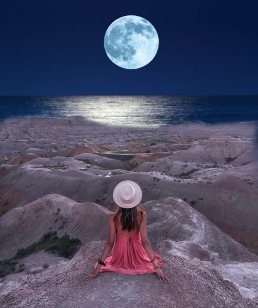 Лунная женщина