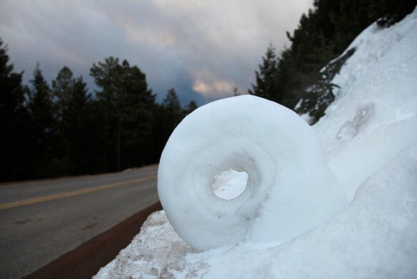 Необычные сугробы