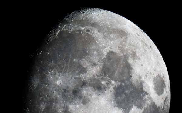 Луна фото