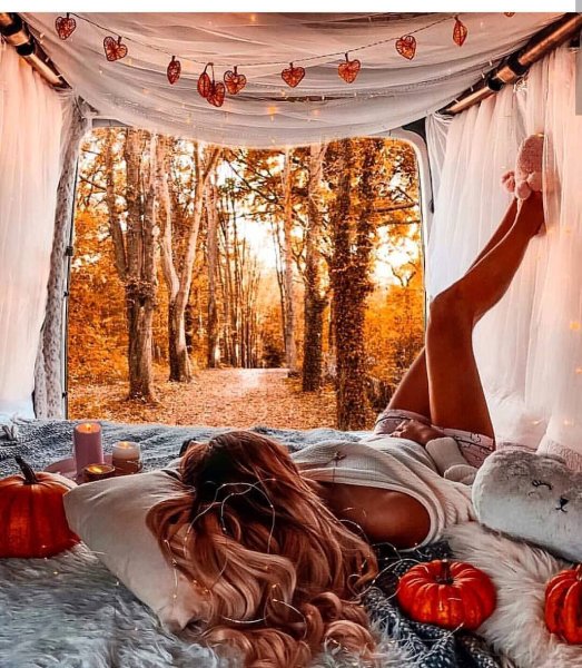 Осенние фотосессии на кровати