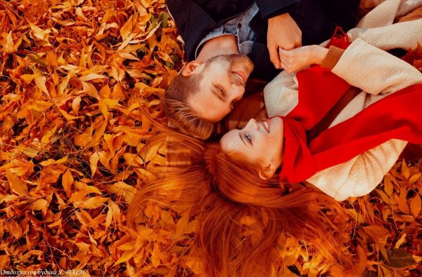 Осенняя фотосессия пары