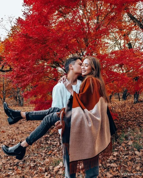 Парочка осенью