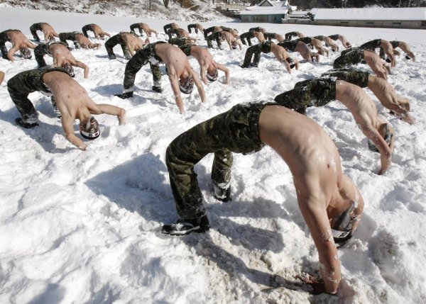 Закаливание в армии