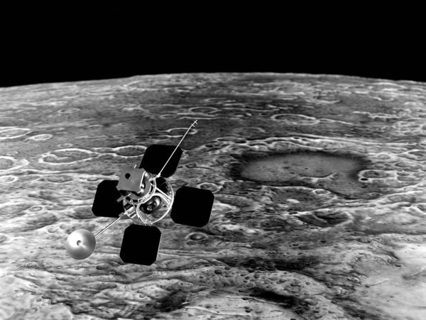 Лунар-Орбитер" (Lunar Orbiter)