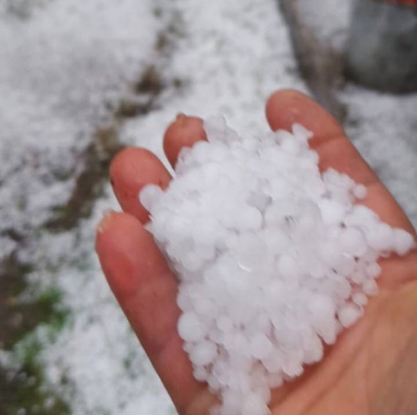 Снег в Томске 3 июня 2022