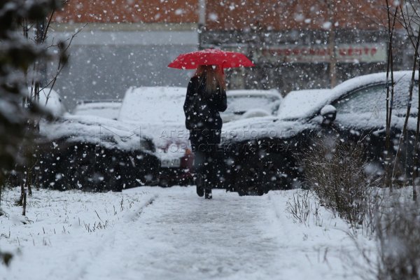 Мокрый снег гололед