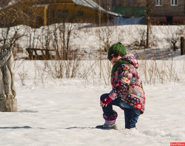 Сугробы по колено