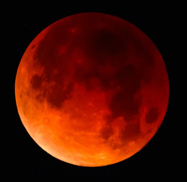 Кровавая Луна в России