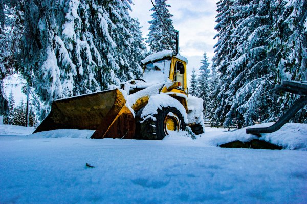 Трактор бульдозер