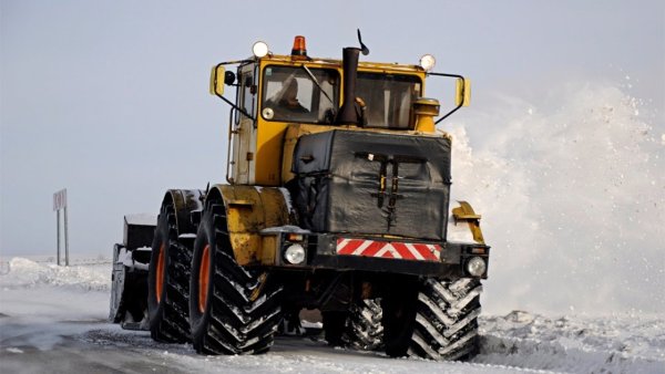 Трактор к700 для зимника