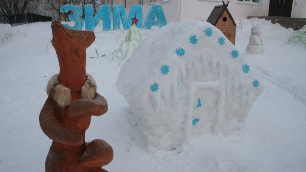 Снежный городок Заюшкина избушка