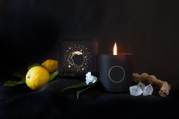 Красивые магические свечи