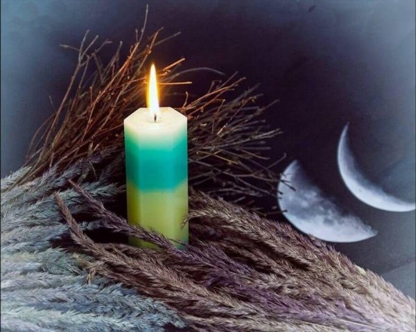 Ритуальные свечи