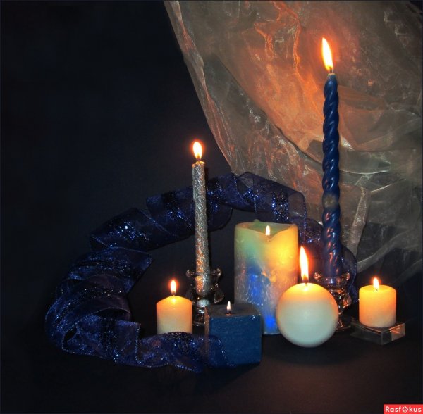 Свеча в ночи