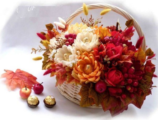 Конфетные композиции осенние