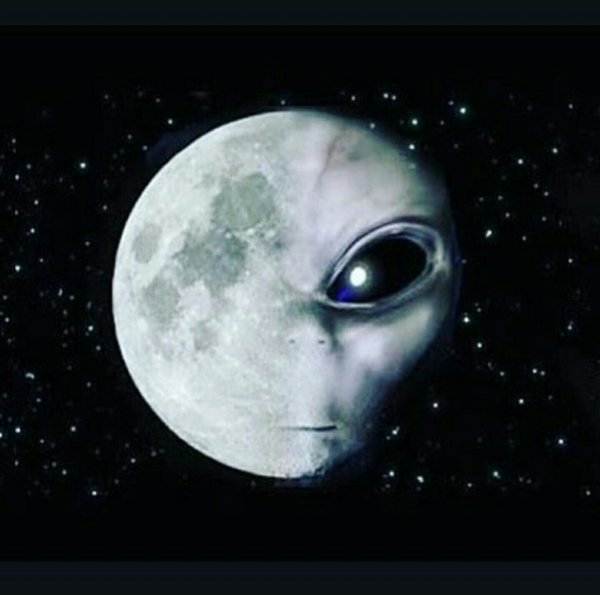 Пришельцы на Луне