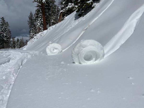 Снежные рулоны природное явление