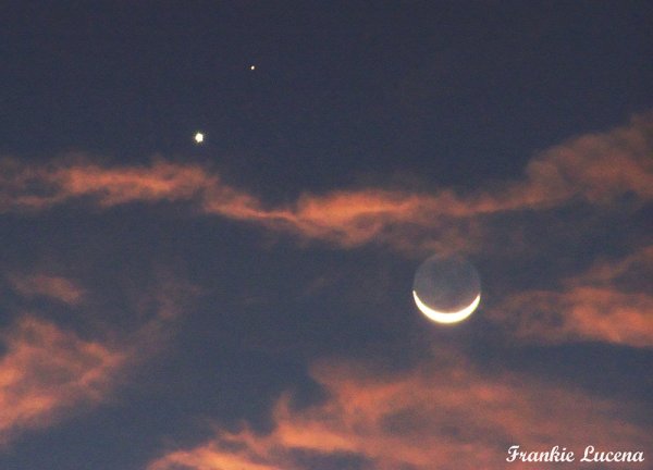 Луна и Марс на небе