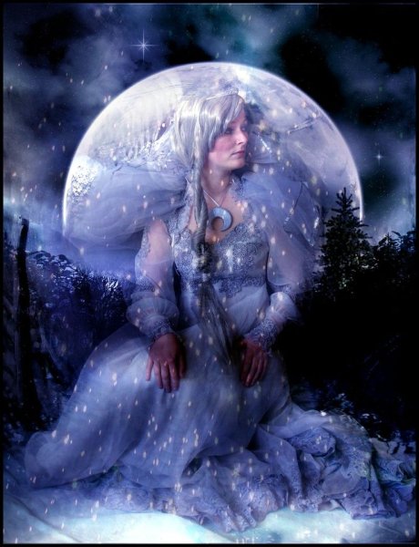 Дивия Славянская богиня Луны
