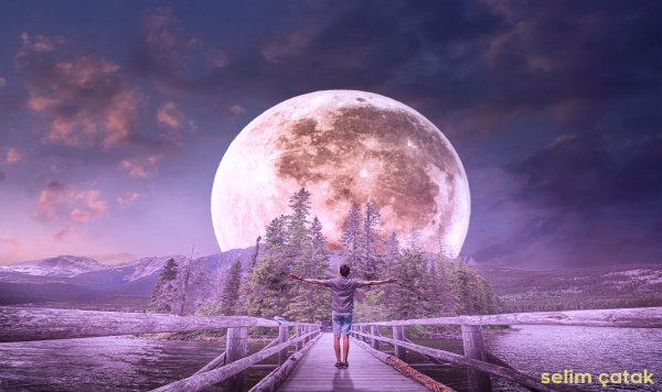 Луна фантастика