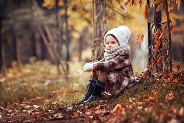 Детская осенняя фотосессия в лесу