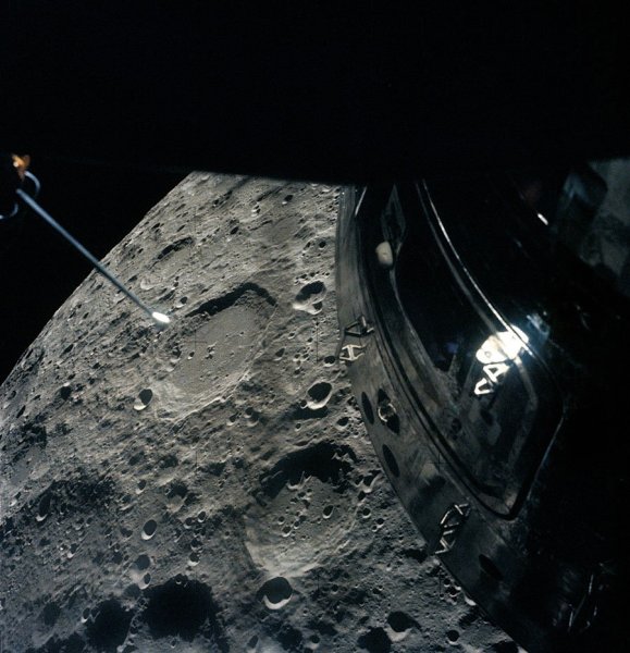 Apollo 13 космический корабль