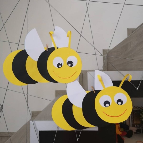 Пчелка из бумаги