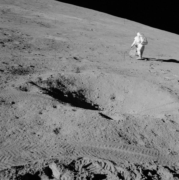 Снимки Луны с Аполлона
