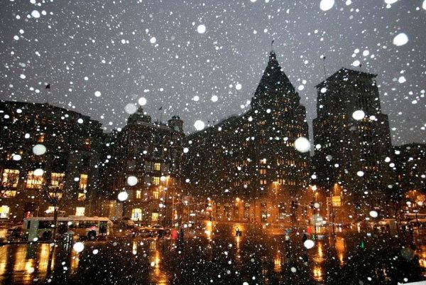 Красивый снегопад