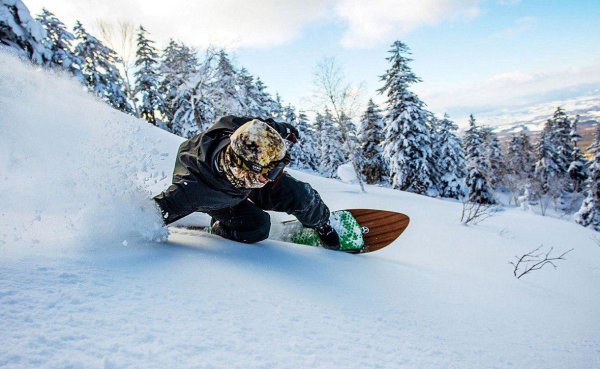 Сноуборд для паудер фрирайда