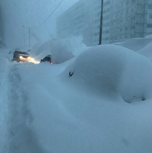 Норильск завалило снегом 2020