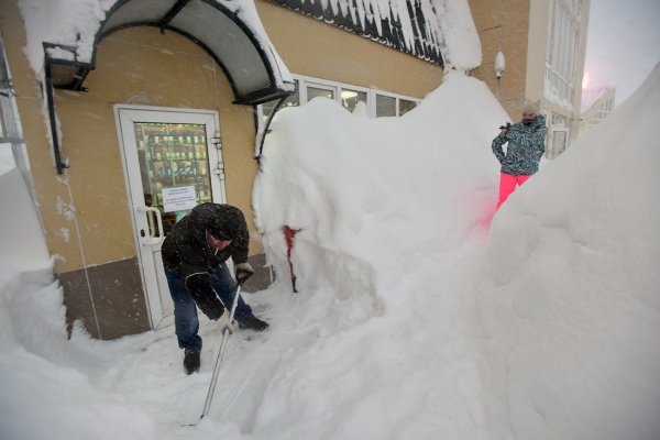 Норильск завалило снегом 2020