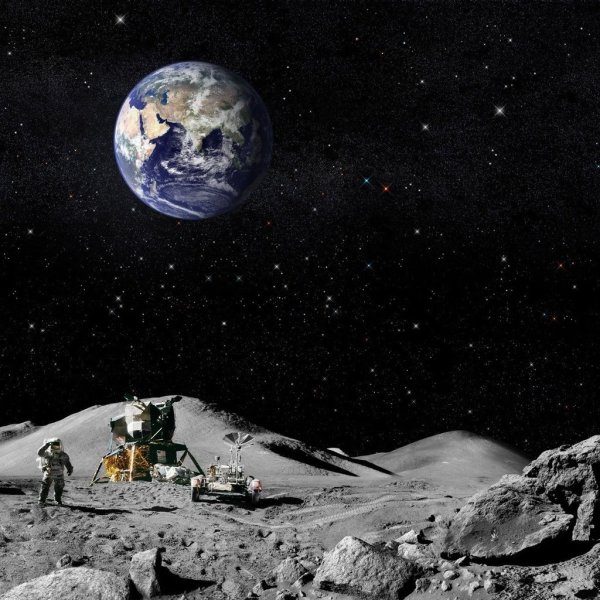 Земля и Луна