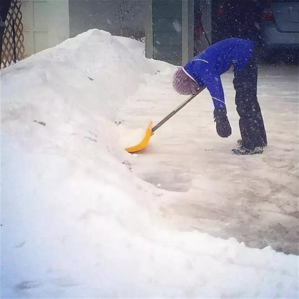 Уборка снега прикол