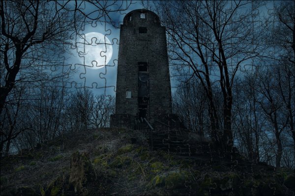 Башня на Луне